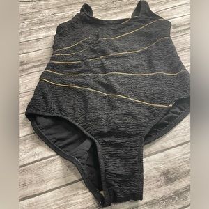 One piece bathing suit